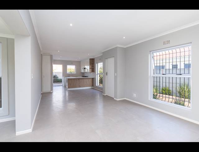 3 BEDROOM FREESTANDING SOLD IN SUNNINGDALE